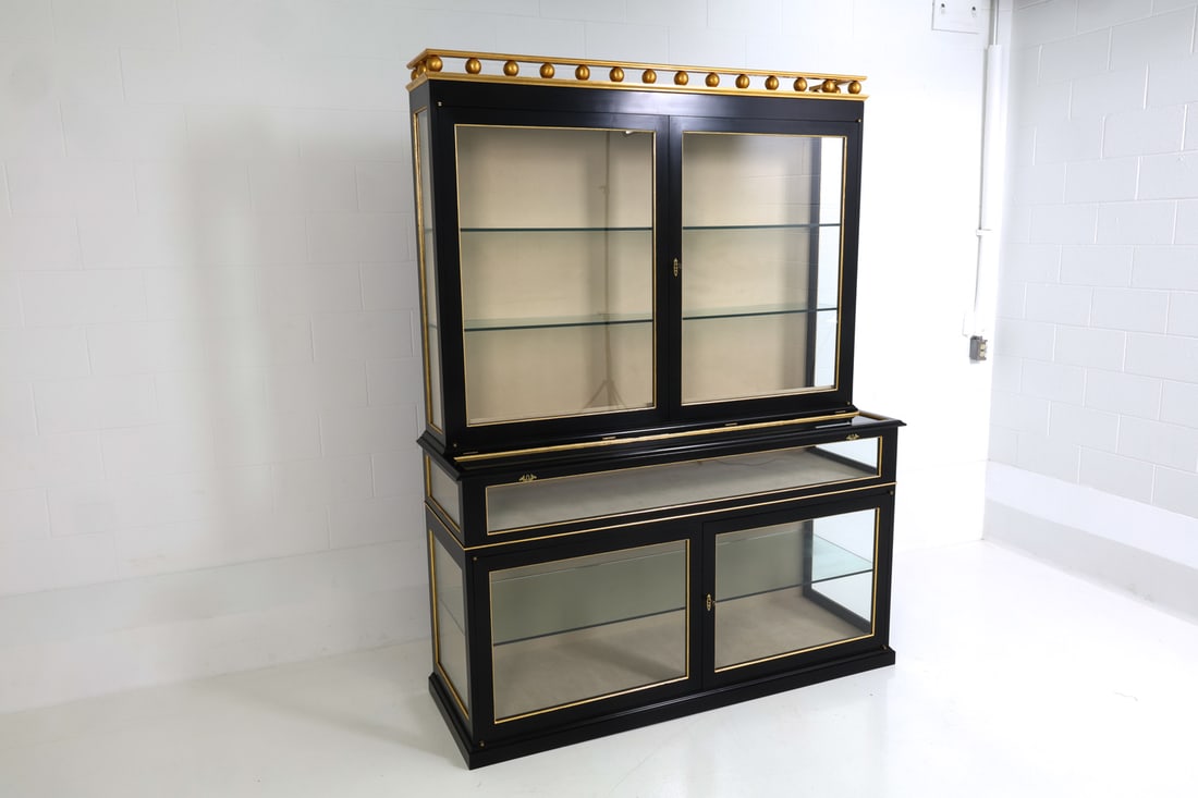 SMITH & WATSON EBONIZED DISPLAY VITRINE - 5