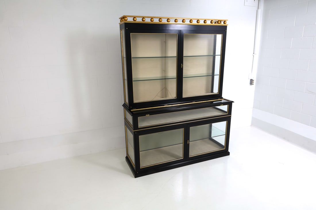 SMITH & WATSON EBONIZED DISPLAY VITRINE - 6