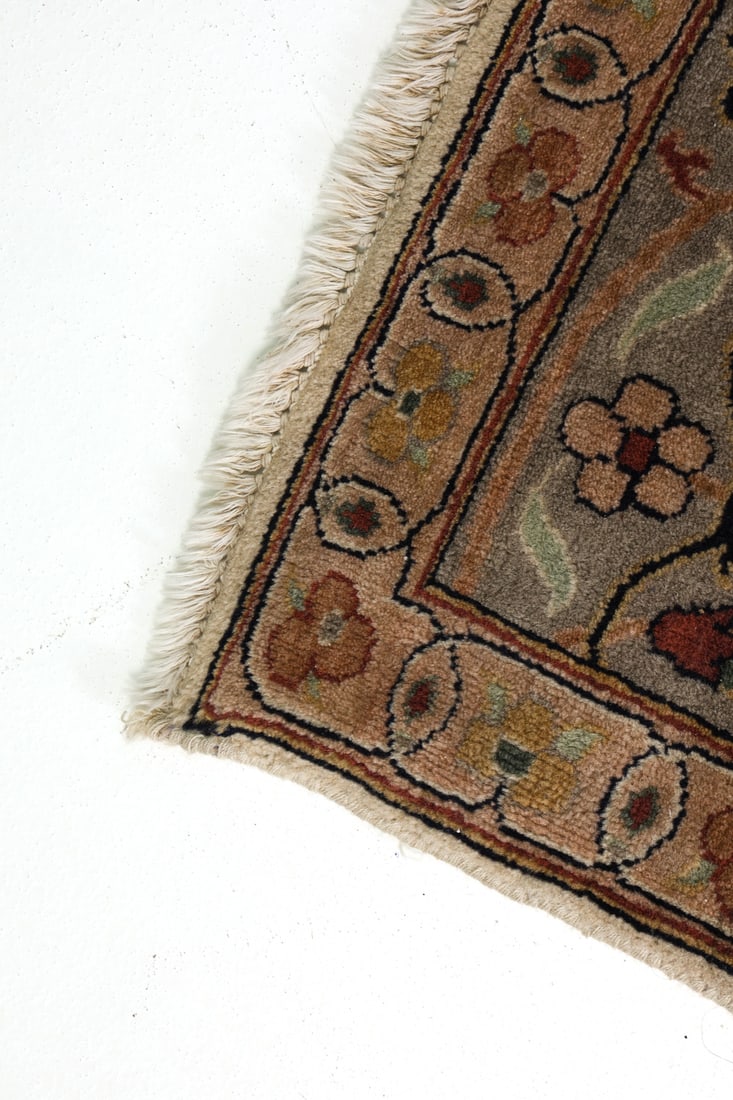 PERSIAN BAKHTARI RUG - 11