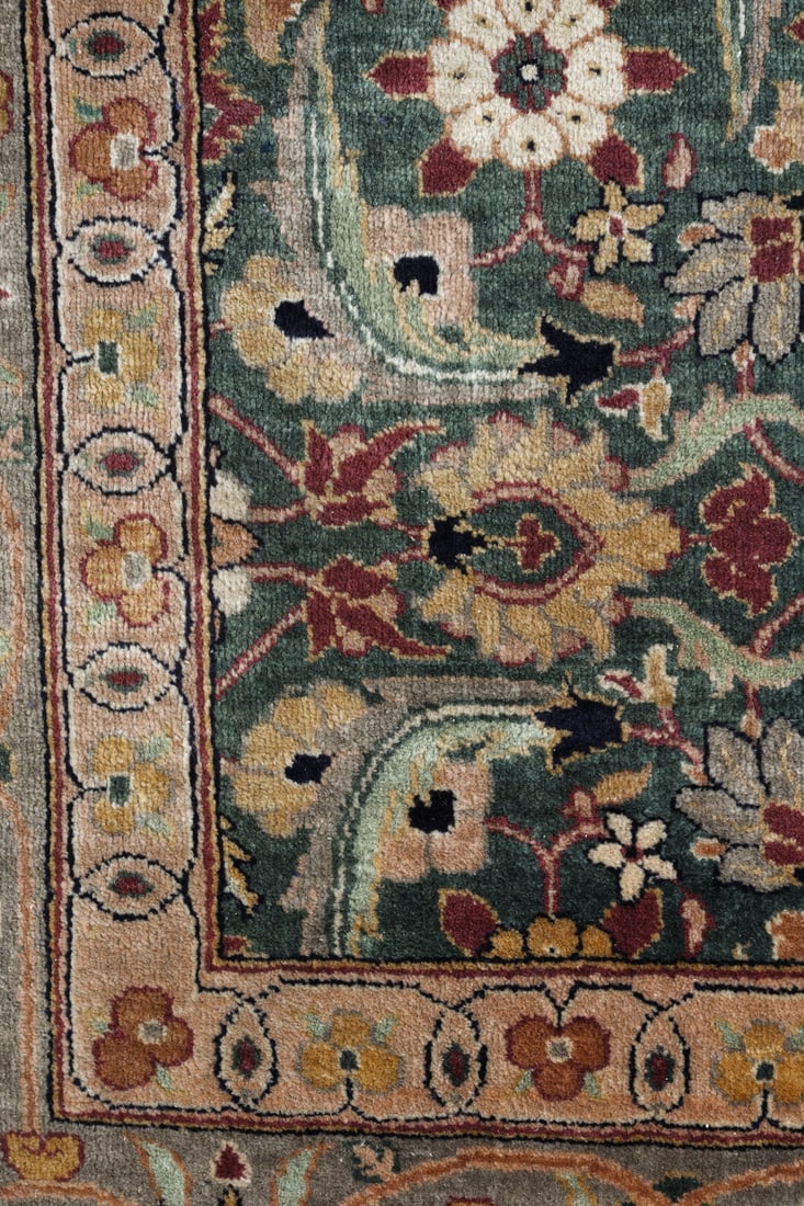 PERSIAN BAKHTARI RUG - 9