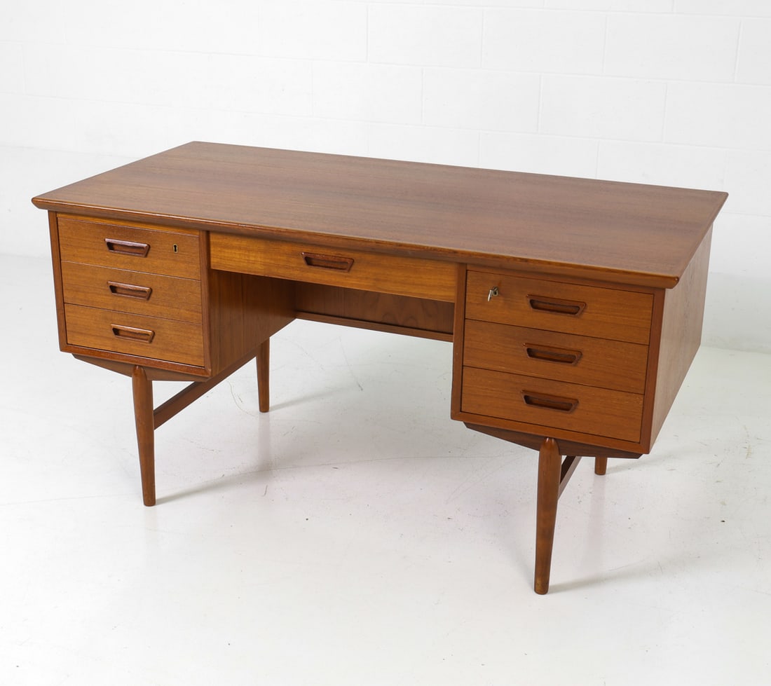 SVENSTRUP STYLE DANISH TEAK WRITING DESK C. 1960S (1 of 19)