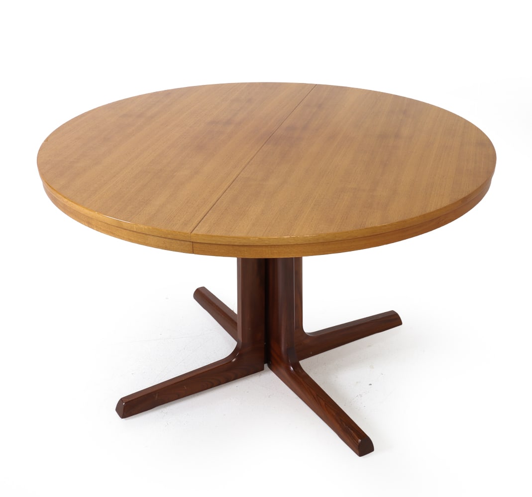 FARSTRUP DANISH TEAK EXPANDING DINING TABLE 1960S (1 of 19)