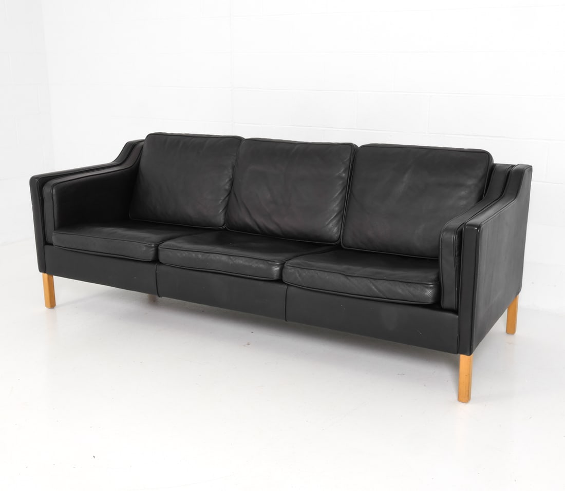 STYLE OF BORGE MOGENSEN DANISH LEATHER SOFA 1970S (1 of 20)
