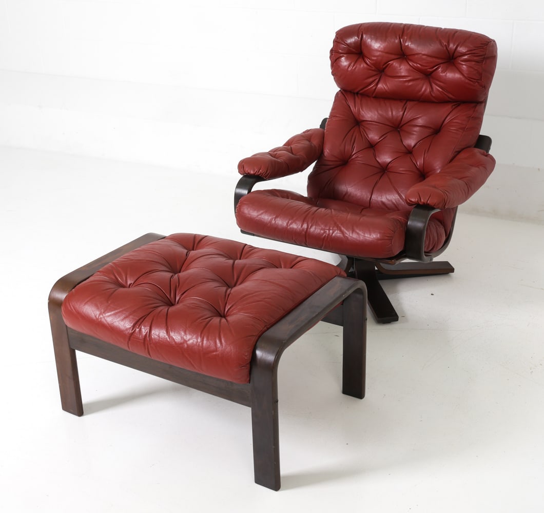 ULFERTS LEATHER LOUNGE CHAIR & OTTOMAN C. 1970S (1 of 20)