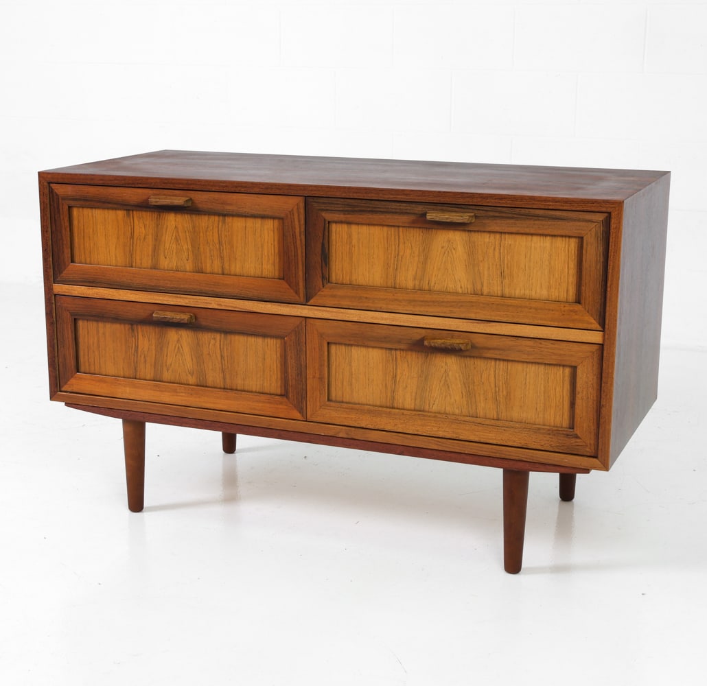H W KLEIN STYLE ROSEWOOD CHEST OF DRAWERS C. 1960S (1 of 20)
