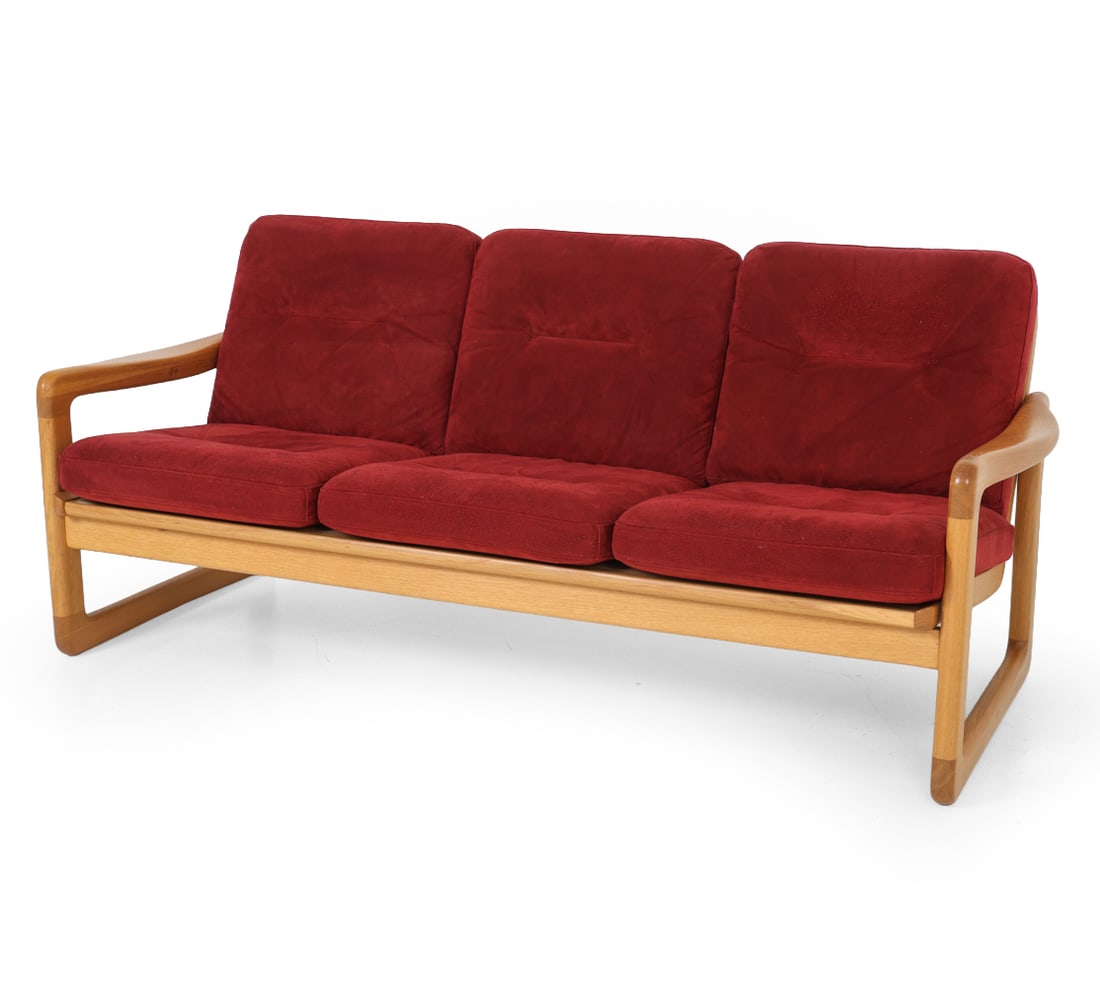 HOSTEBRO DANISH OAK SOFA C. 1970S (1 of 16)