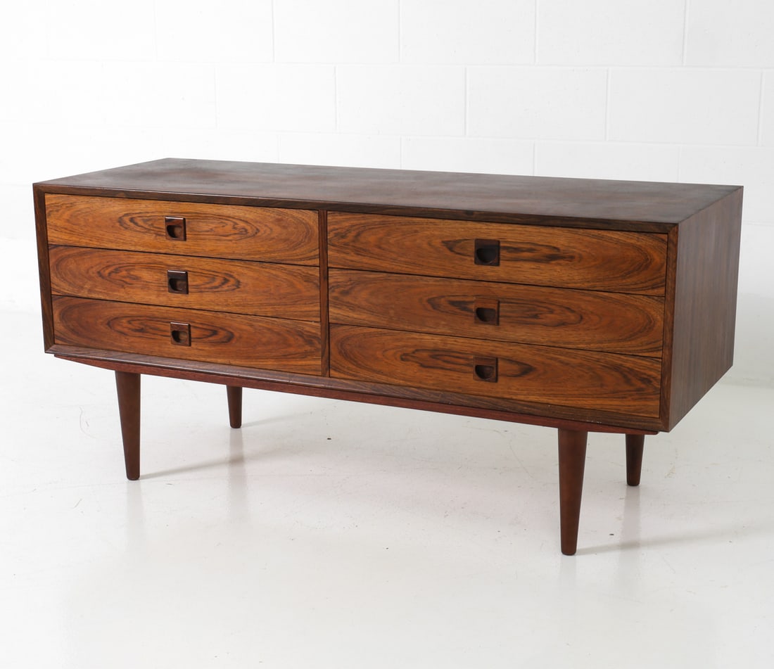 ERIK BROUER DANISH ROSEWOOD CHEST OF DRAWERS (1 of 1)
