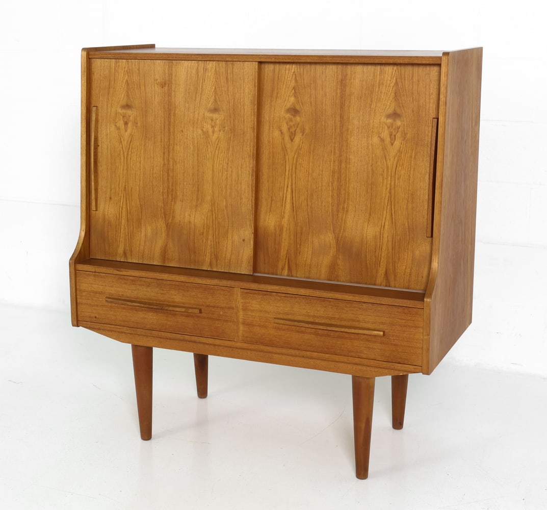 DANISH TEAK SIDEBOARD CABINET C. 1960S (1 of 20)