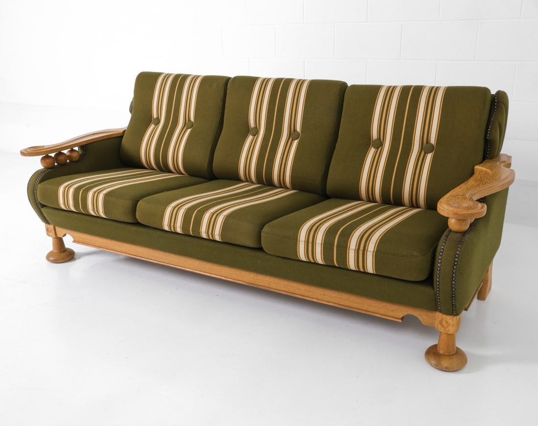 STYLE OF KJAERNULF DANISH OAK SOFA C. 1960S (1 of 18)