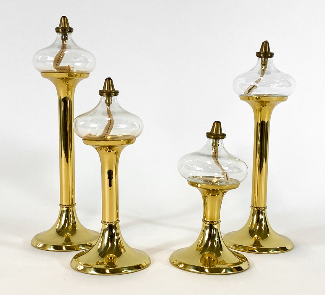 G. V. HARNISCH EFTF. BRASS OIL LAMP GROUPING 1970S (1 of 1)