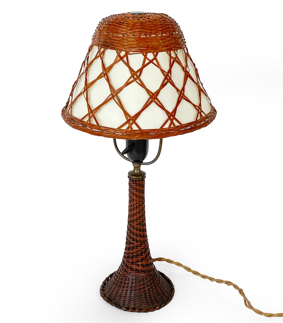 STICKLEY STYLE WICKER TABLE LAMP (1 of 1)