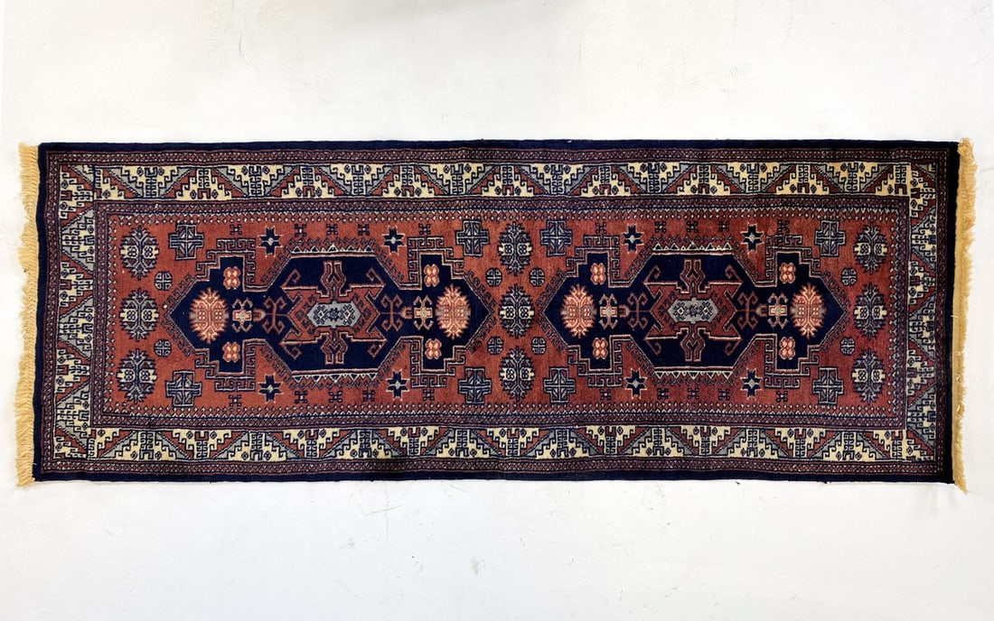 HAND-KNOTTED KURDISH WOOL RUG (1 of 1)