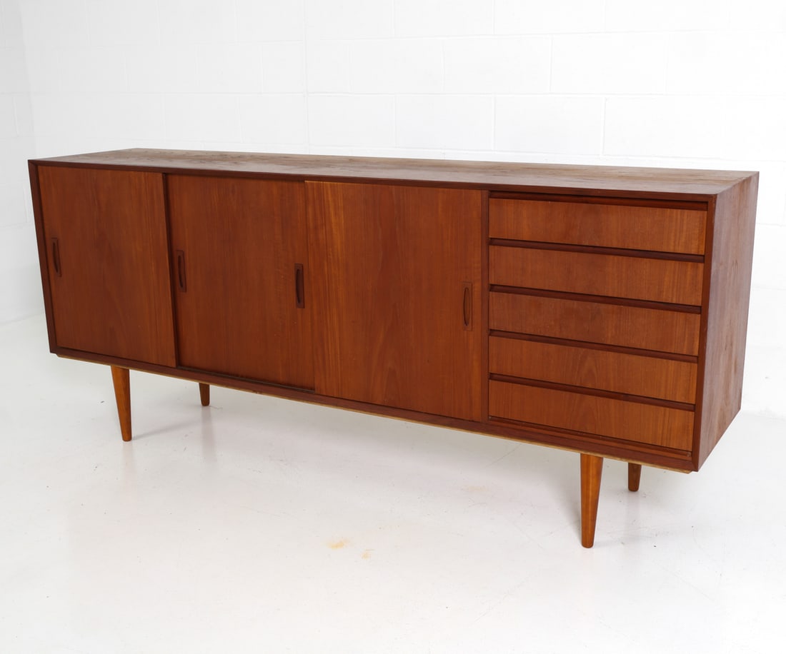 ROYAL BOARD SWEDISH TEAK SIDEBOARD C. 1960S (1 of 20)