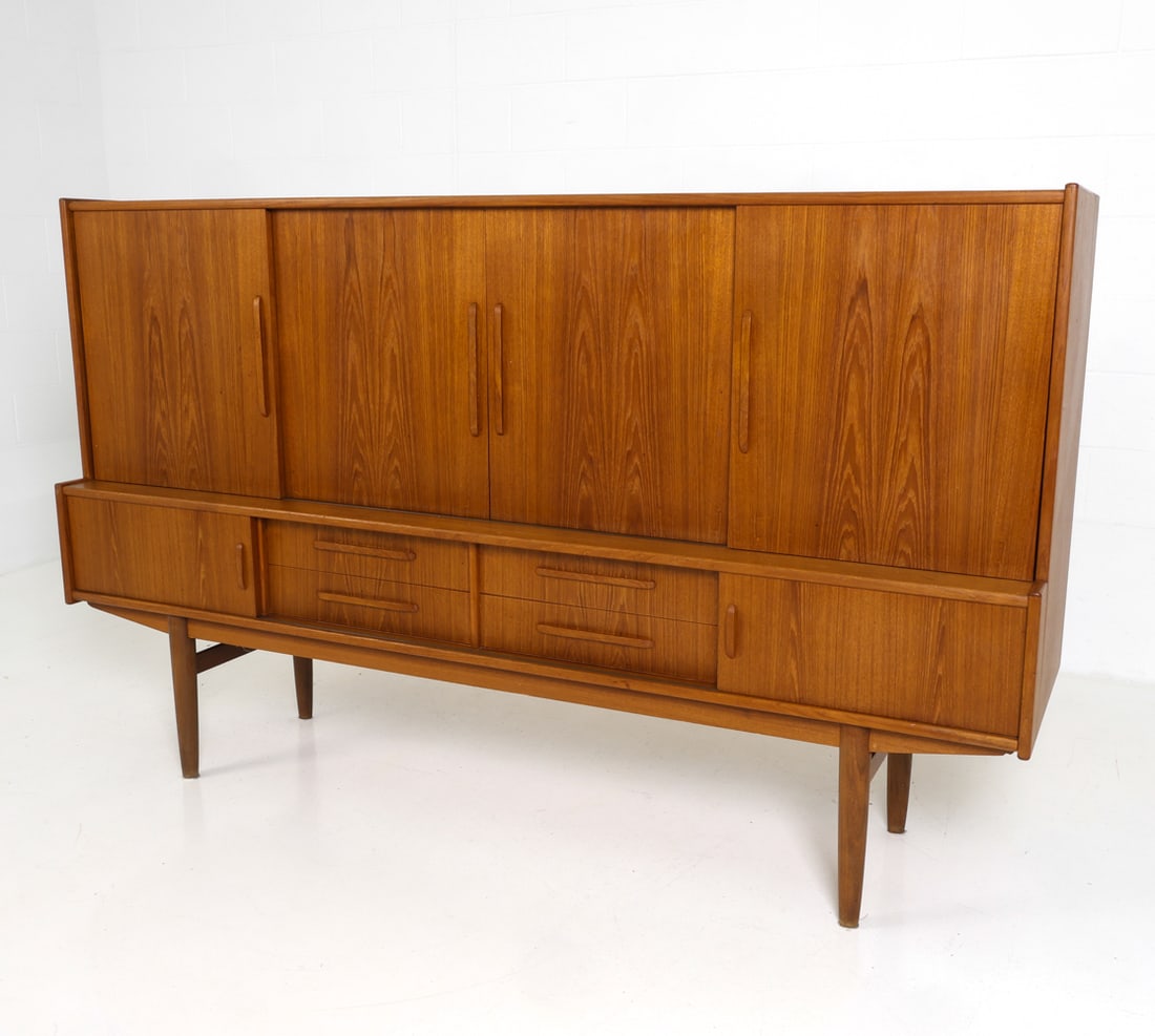 WESTERGAARDS DANISH TEAK SIDEBOARD C. 1960S (1 of 19)