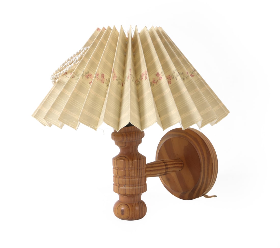 SCANDINAVIAN PINE WALL SCONCE 1960S: With pleated shade. Scandinavian, circa 1960's. Dimensions: H 8.75" x W 11.5" x D 11.75" Condition: Not Tested, the cord is cut. Wear consistent with age and use including minor rubs, scuffs.