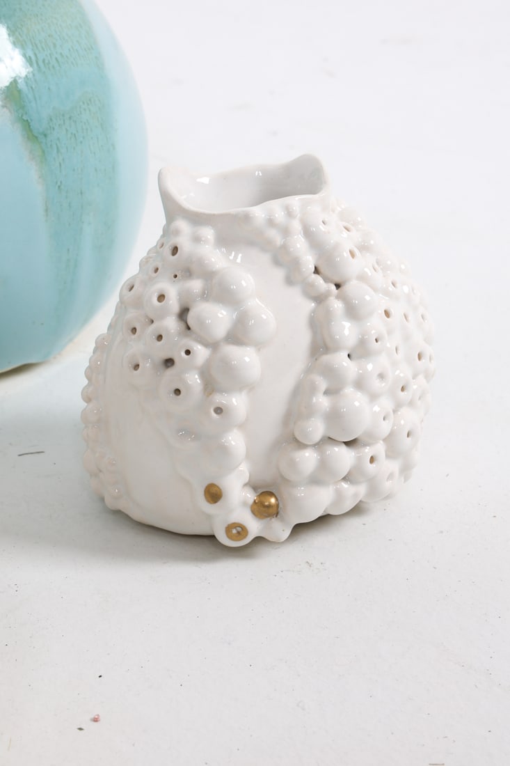 STUDIO CERAMIC VASE GROUPING - 3