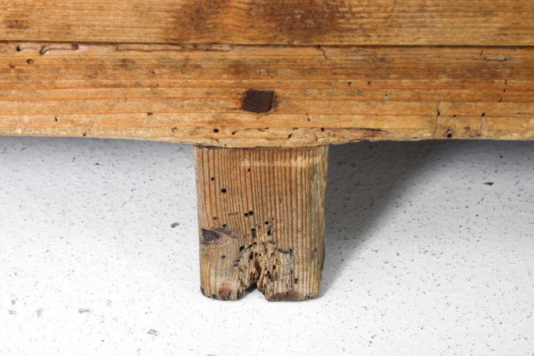 ANTIQUE SWEDISH PINE STORAGE BENCH - 17