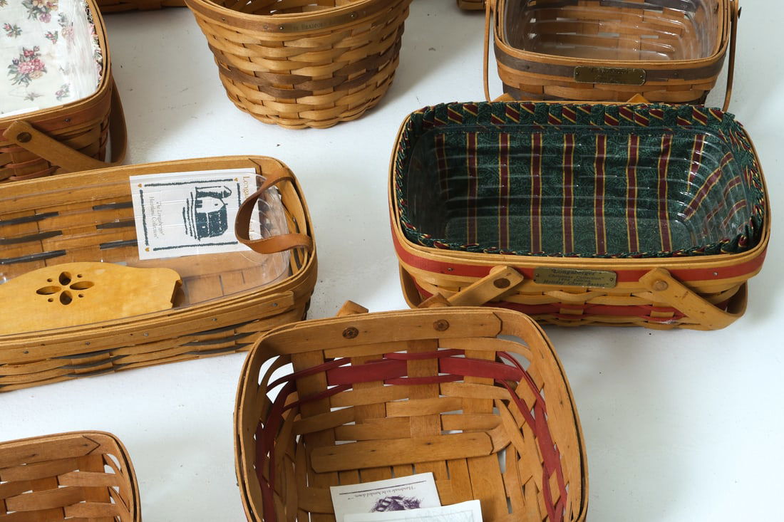 LONGABERGER BASKET GROUPING C. 1990S - 6