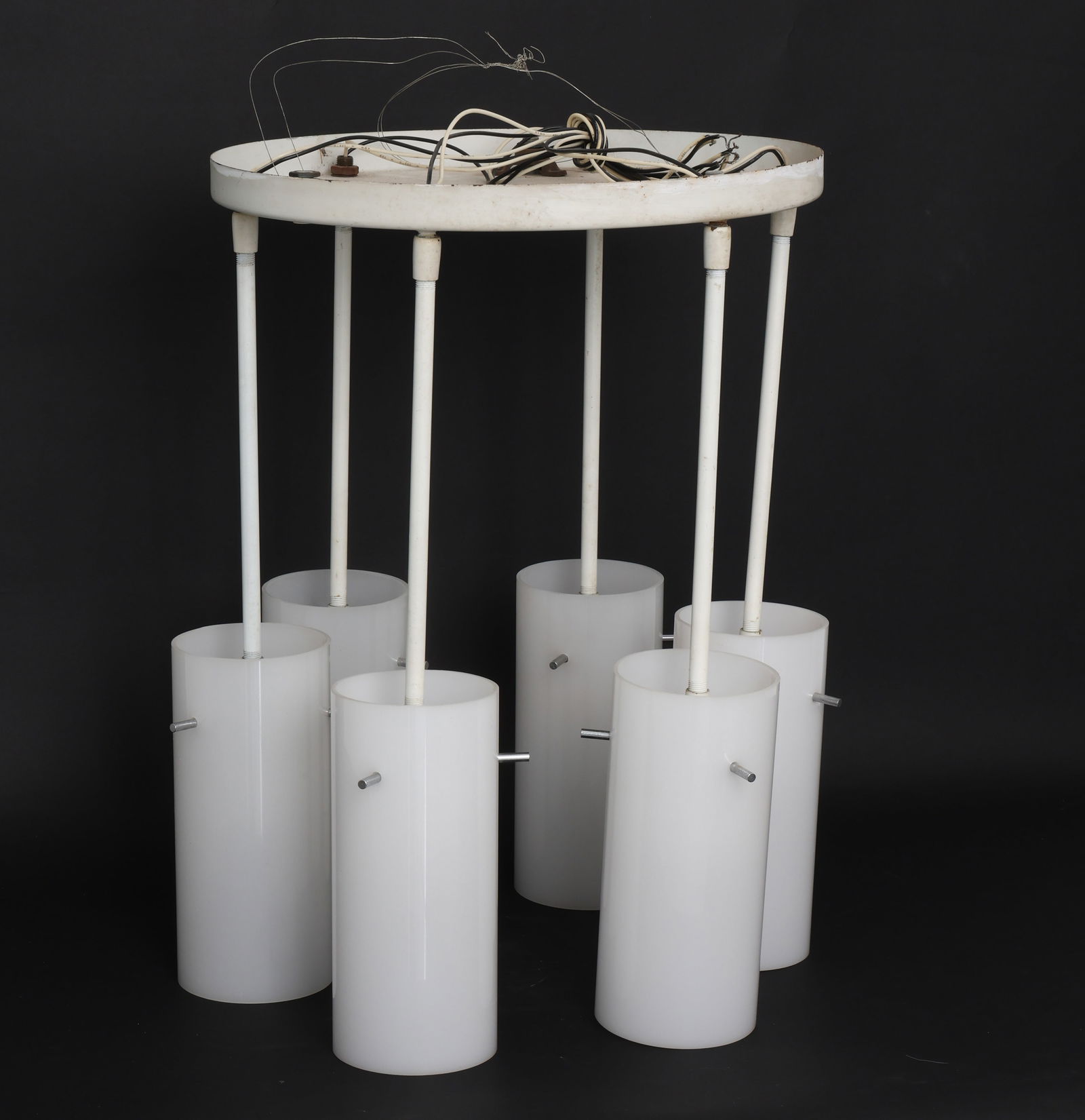 PAUL MAYEN FOR HABITAT CEILING PENDANT FIXTURE: Ceiling light featuring (6) hanging cylindrical acrylic diffusers. Labeled on mount. Dimensions: H 23.75" x Dia. 17" Condition: Not Tested, Wear consistent with age and use.