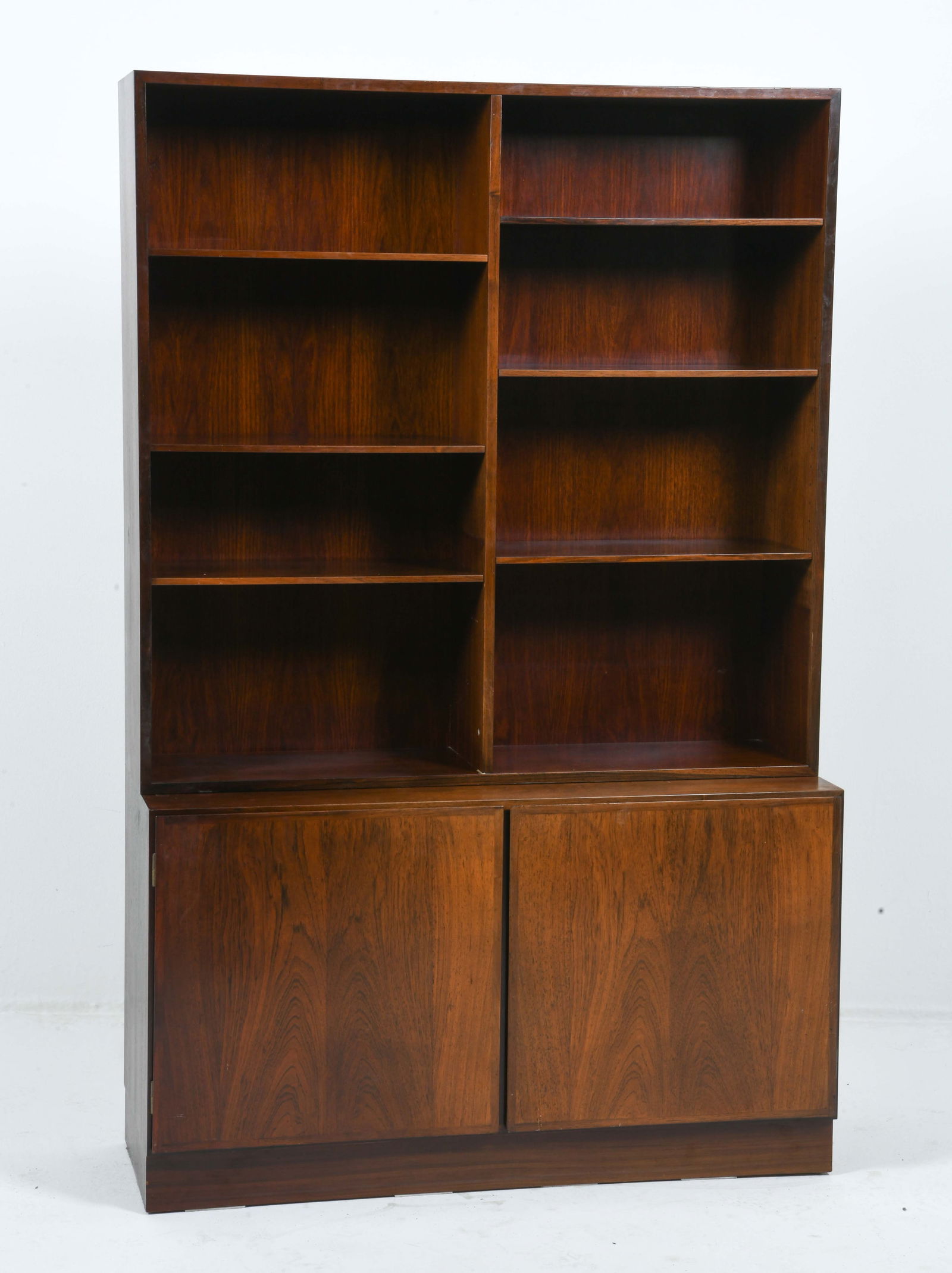 GUNNI OMANN DANISH ROSEWOOD BOOKCASE CABINET 1960S (1 of 11)