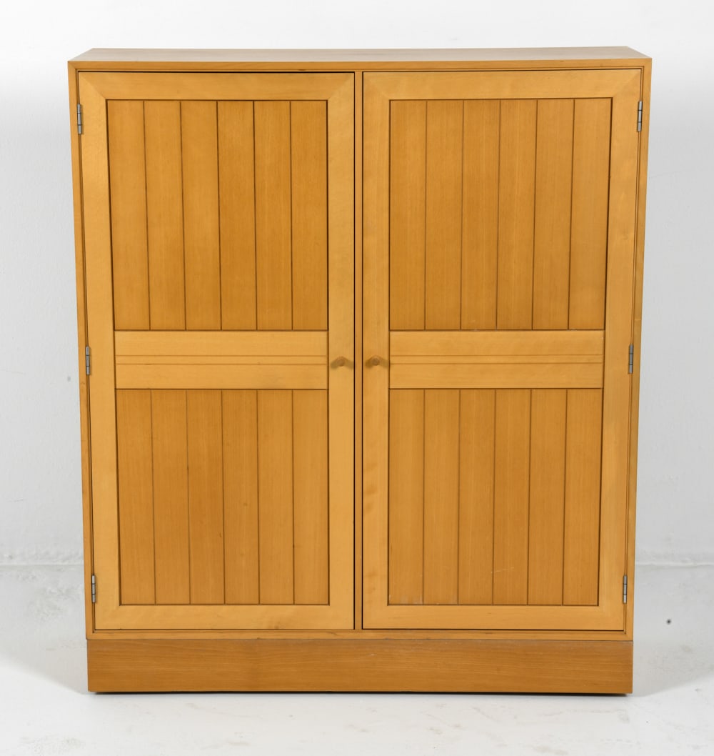 SORENSEN & THYGESEN FOR HG DANISH OAK CABINET (1 of 10)