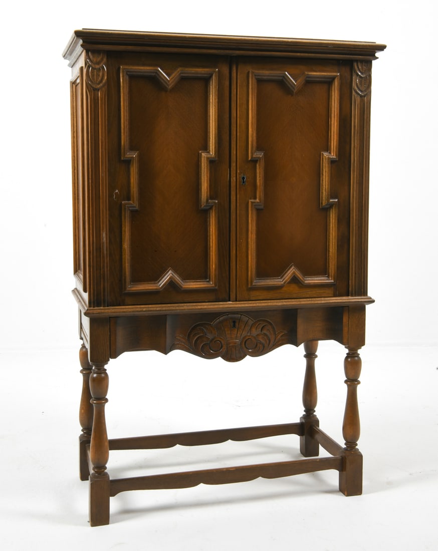 ATTR. HENNING KJAERNULF DANISH OAK CABINET C.1970S (1 of 19)