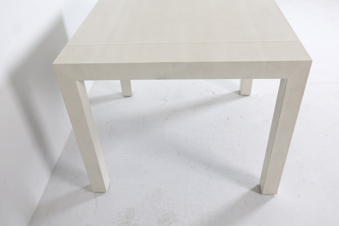 PARSONS STYLE WHITE BREAKFAST TABLE - 10