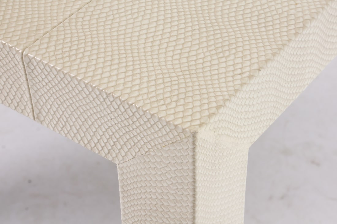 PARSONS STYLE WHITE BREAKFAST TABLE - 6