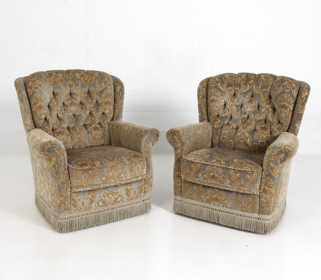 PAIR OF BOET STYLE SWEDISH VELVET ARMCHAIRS 1940S: Button-tufted barrel back and rounded armrests. Damask style pattern cut-velvet upholstery with fringed skirt to base. Sweden, circa 1940s. Dimensions: H 40.5" x W 31" x D 32" x Sh 16.5" Condition: We