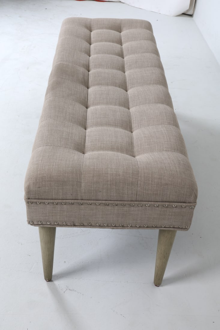 CONTEMPORARY TUFTED BENCH - 10