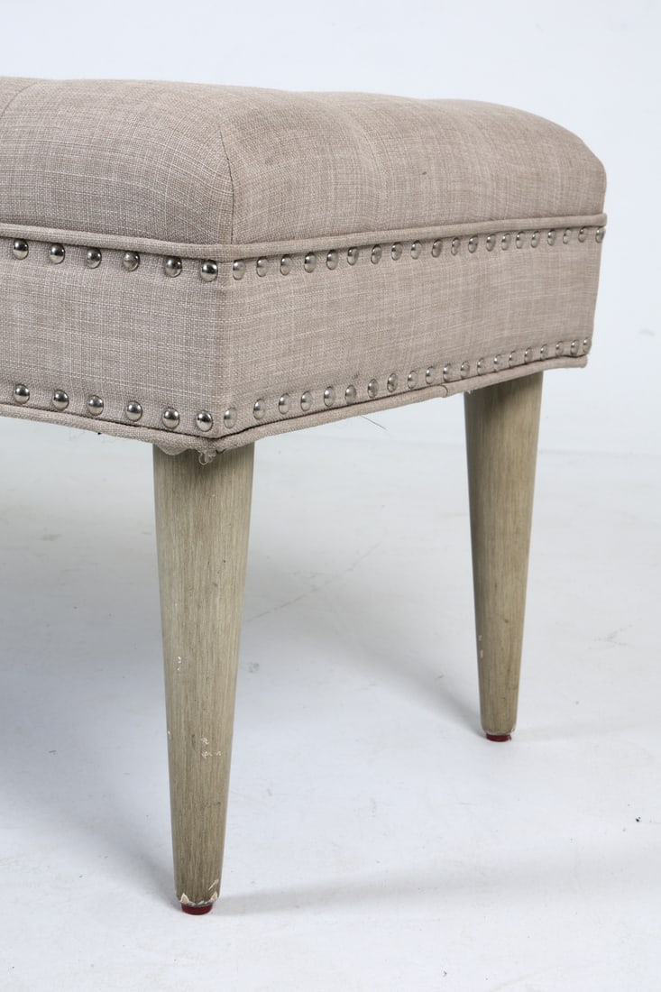 CONTEMPORARY TUFTED BENCH - 3