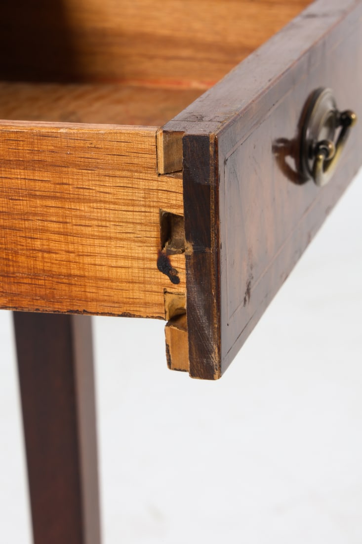 MAHOGANY DROP LEAF SIDE TABLE - 6