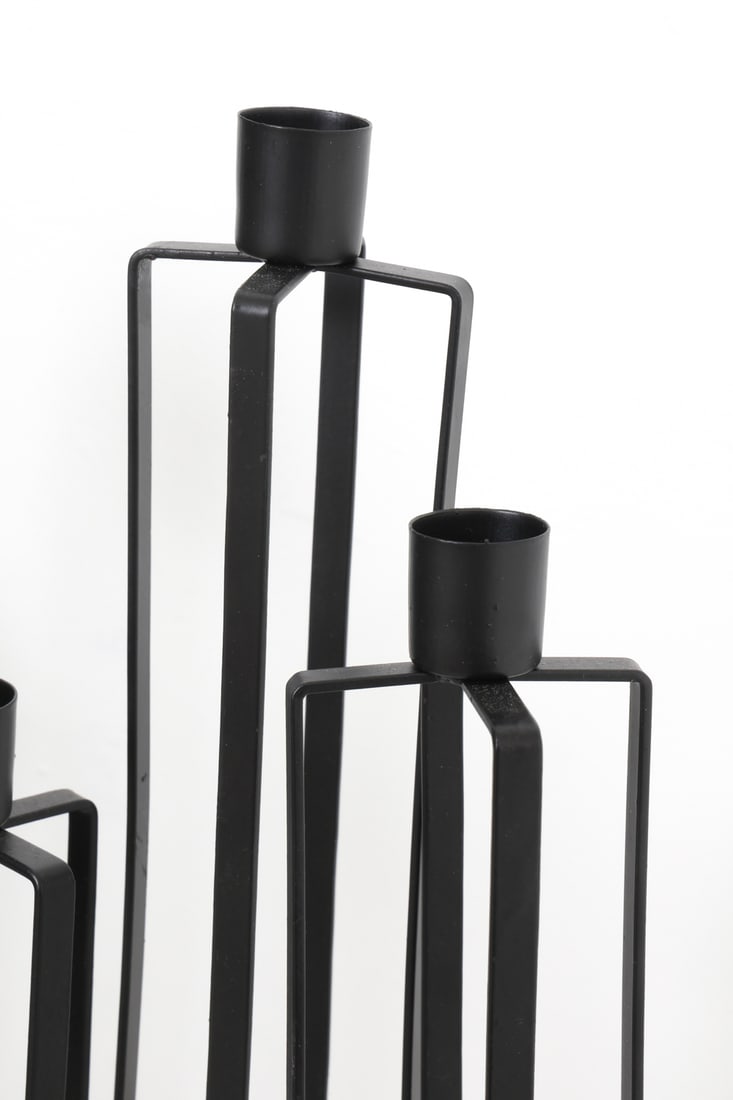 CONTEMPORARY ECLECTIC DECORATIVE GROUPING - 12