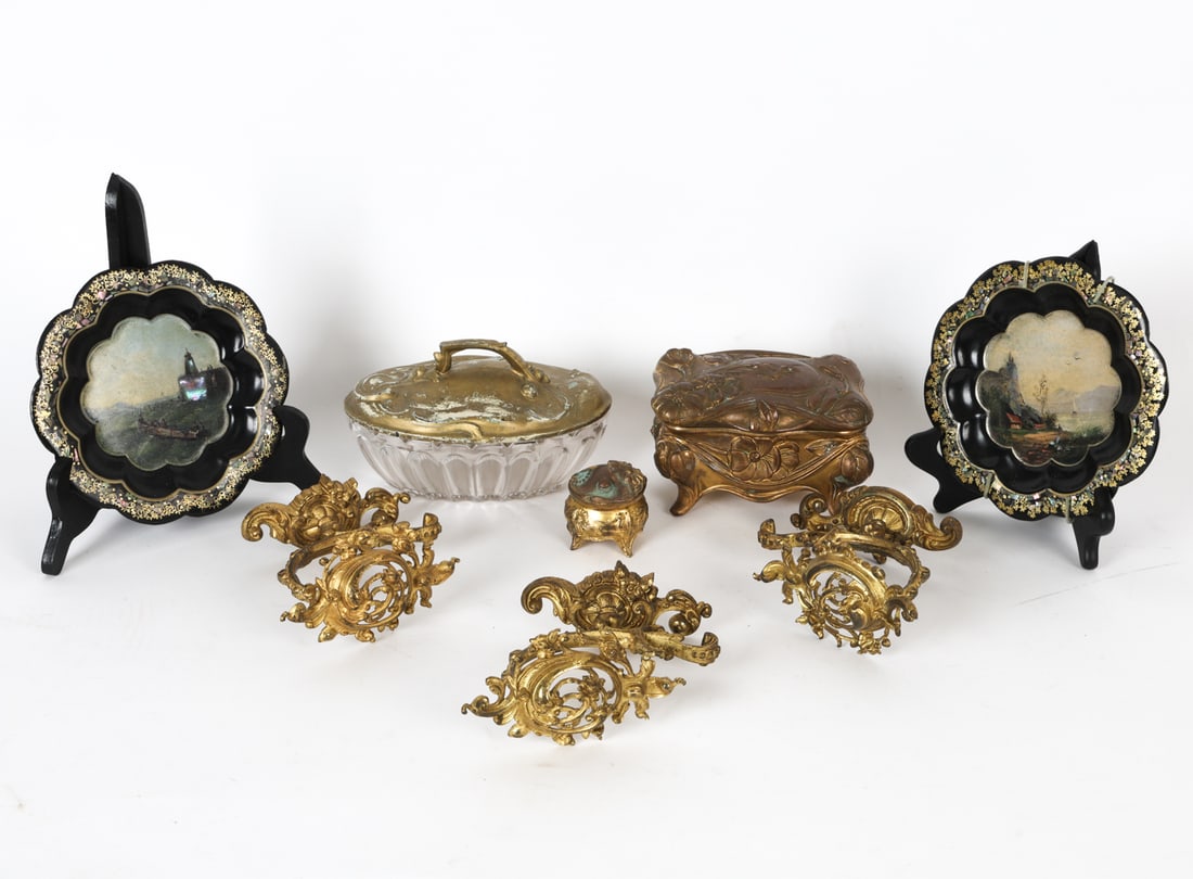 ANTIQUE DECORATIVE GROUPING (1 of 13)
