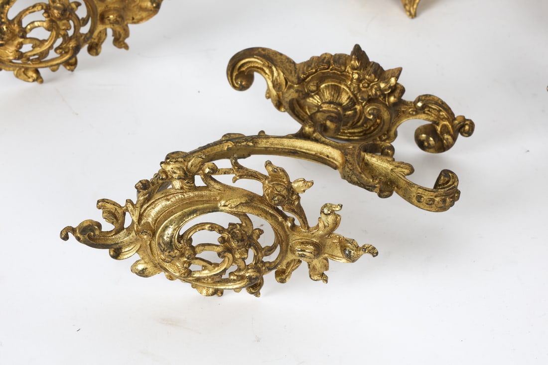 ANTIQUE DECORATIVE GROUPING - 2