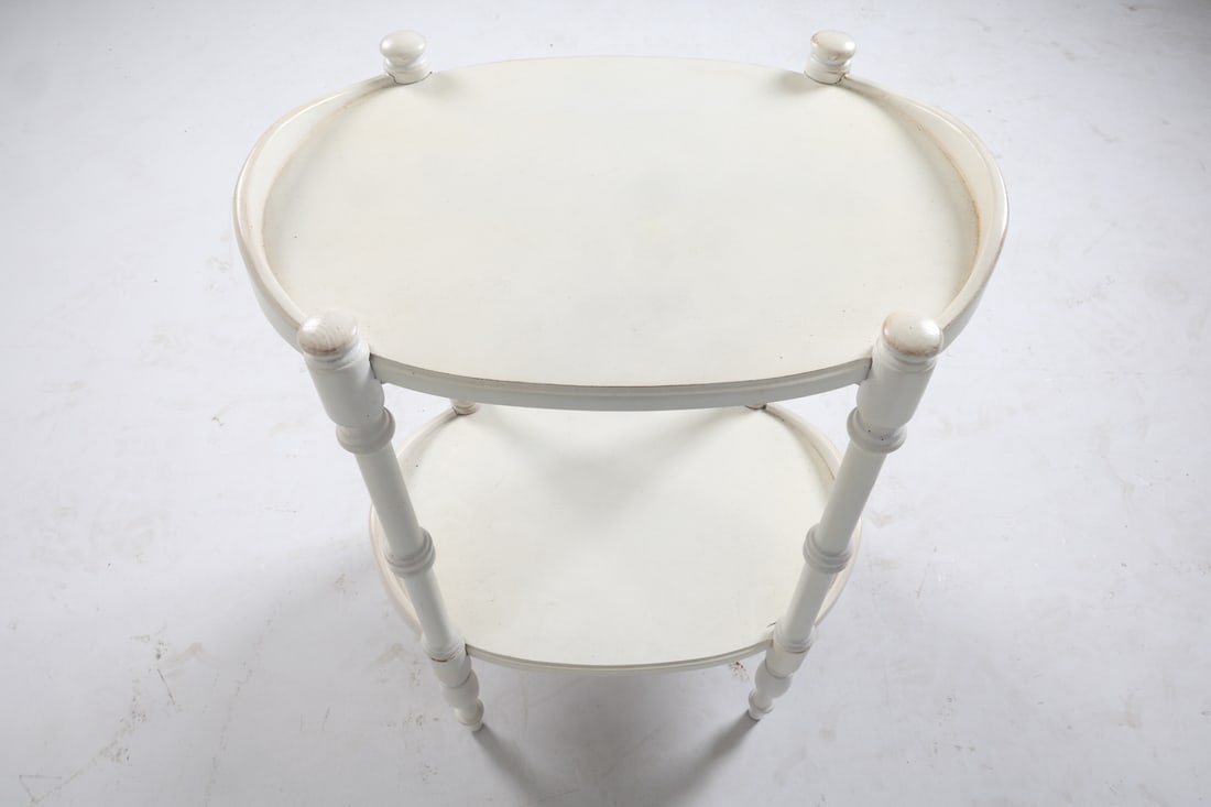 WHITE PAINTED SIDE TABLE - 9