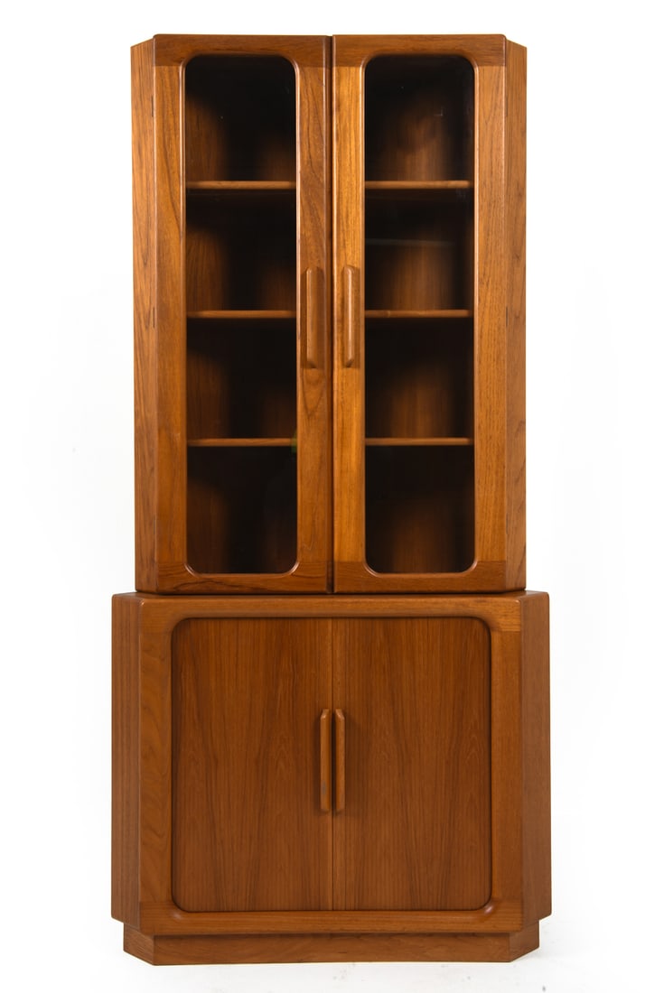 DYRLUND DANISH TEAK CORNER CABINET C. 1960S (1 of 15)