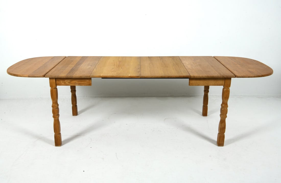 HENNING KJAERNULF STYLE DANISH OAK DINING TABLE (1 of 11)