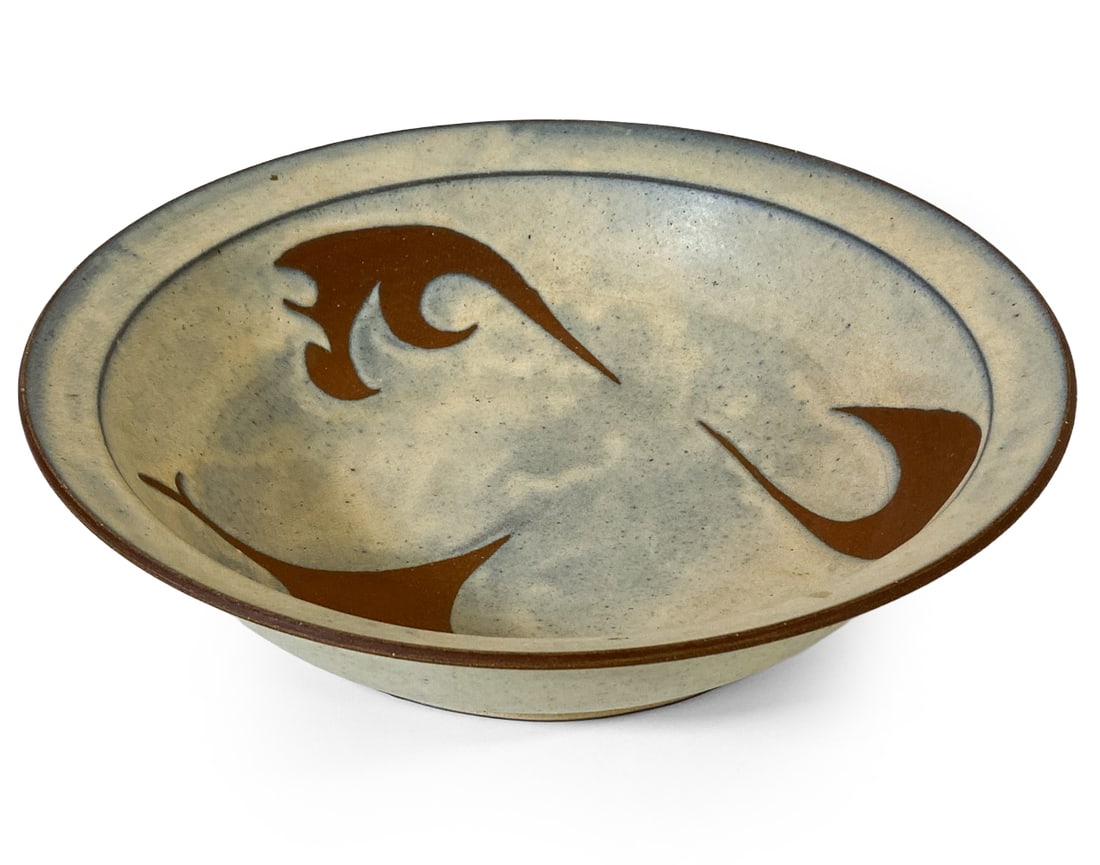 SCANDINAVIAN STONEWARE BOWL C. 1970S: Stoneware ceramic bowl. Apparently unsigned. Scandinavian, circa 1970s. Dimensions: H 4" x Dia. 15". Condition: Presents well overall. J172