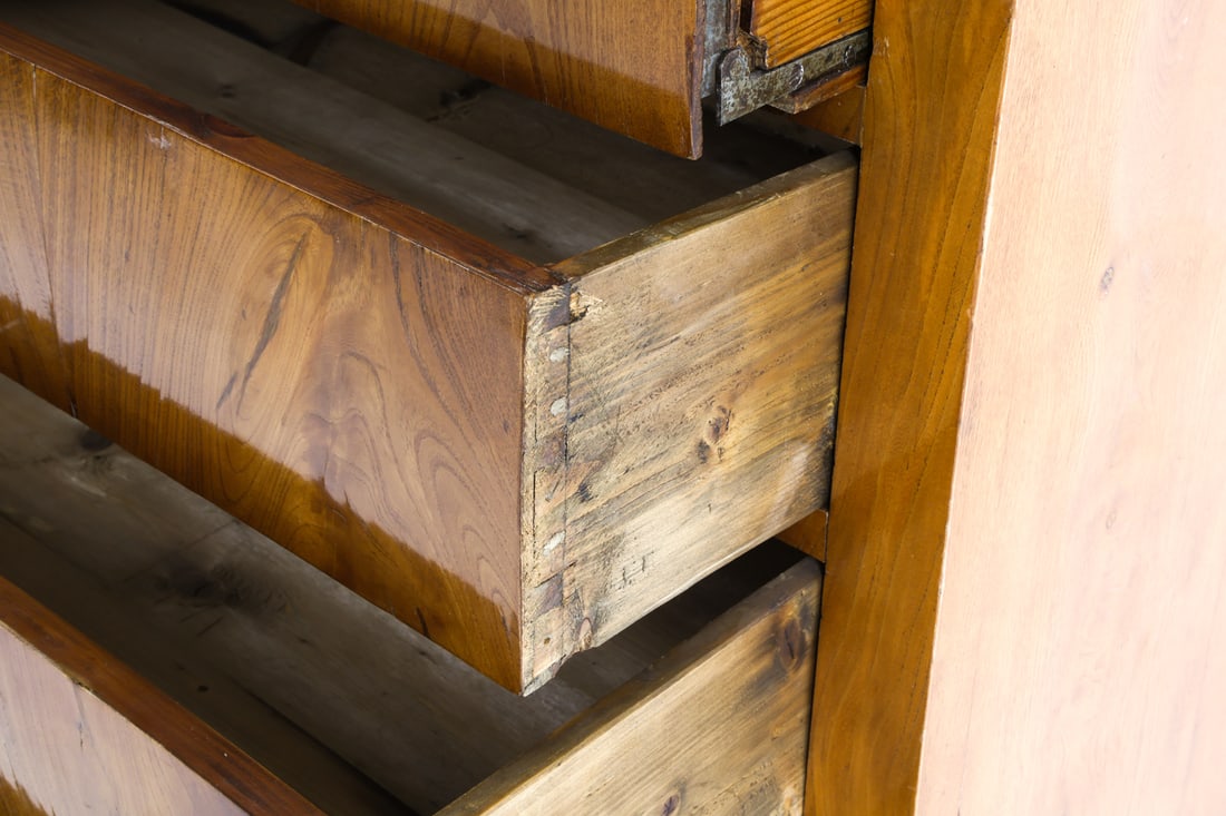 BIEDERMEIER STYLE WALNUT SECRETARY CHEST - 14