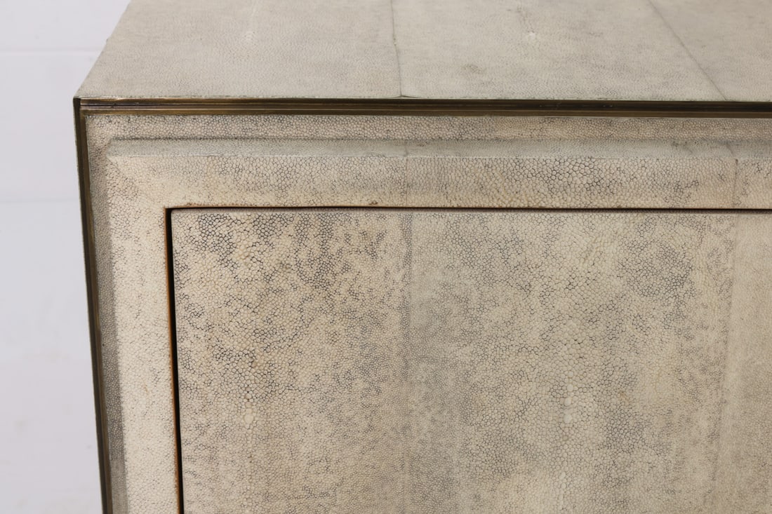 R & Y AUGOUSTI "LOLA" CHEST OF DRAWERS - 19