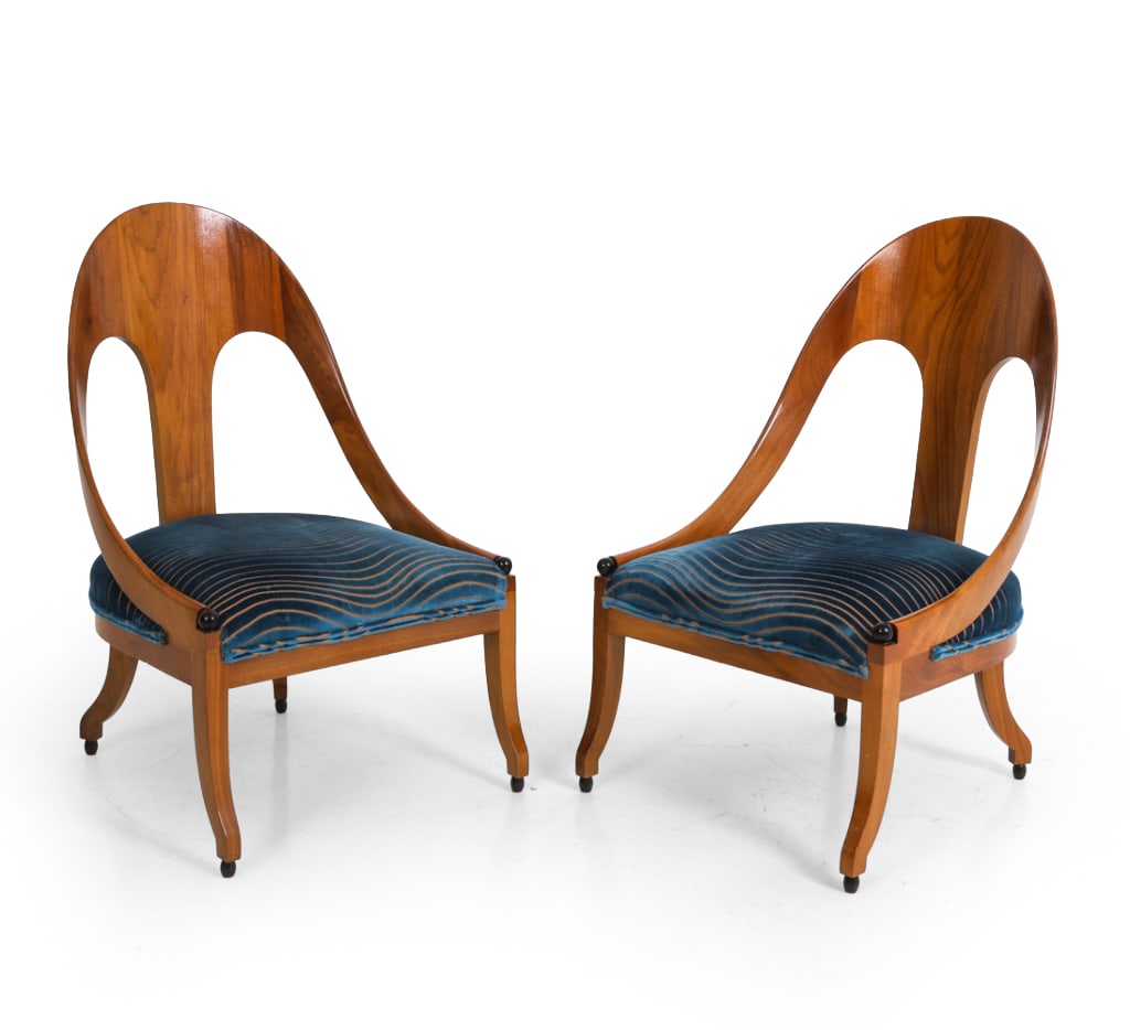 (2) ANTIQUE STYLE SPOONBACK MAHOGANY LOUNGE CHAIRS: With French blue undulating cut pattern velvet upholstery, from Old World Weavers, at $316 per yard. Features spoonback design backrest. In mahogany. Apparently unmarked. Dimensions: H 35.5" x W 22"