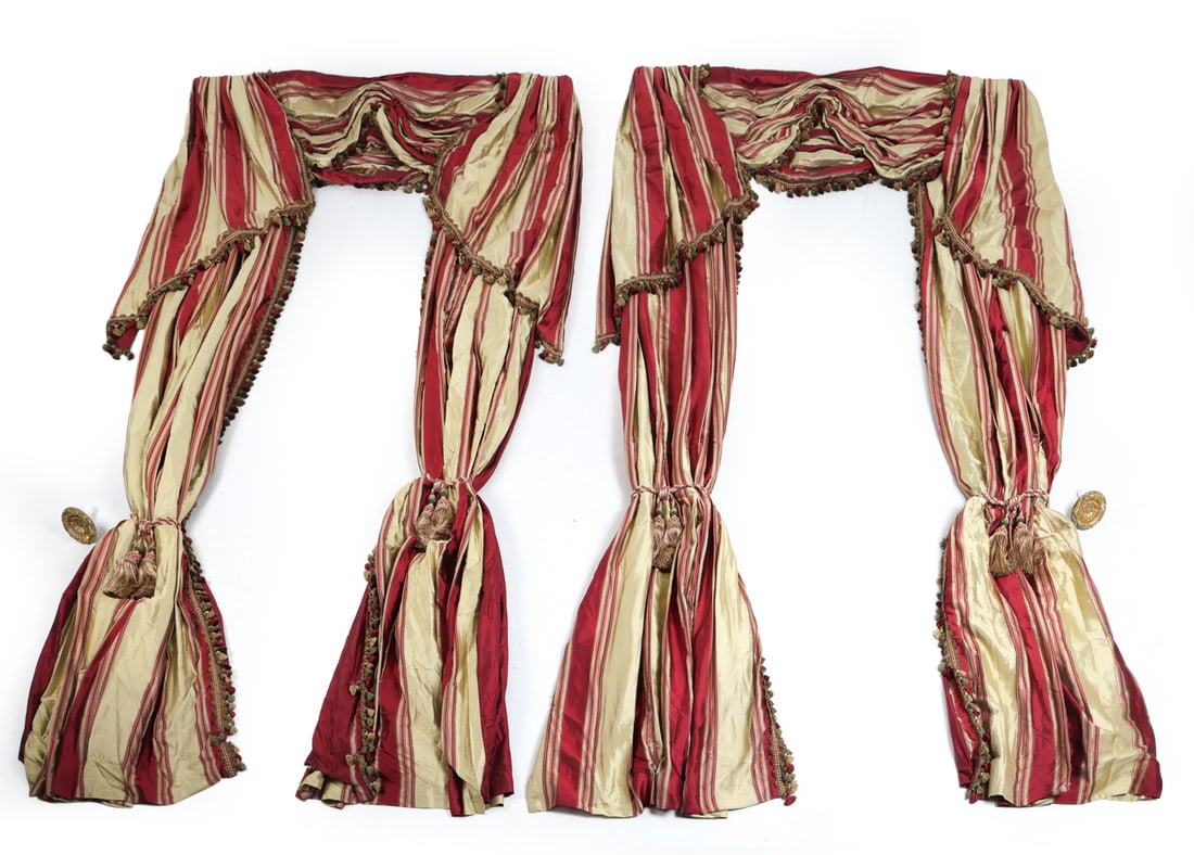 VINTAGE EUROPEAN STYLE CURTAINS & VALANCES (1 of 12)