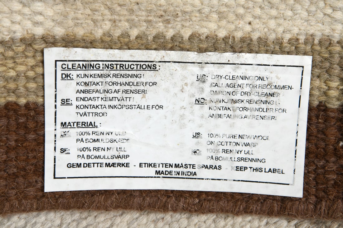 FLATWEAVE WOOL RUG - 6