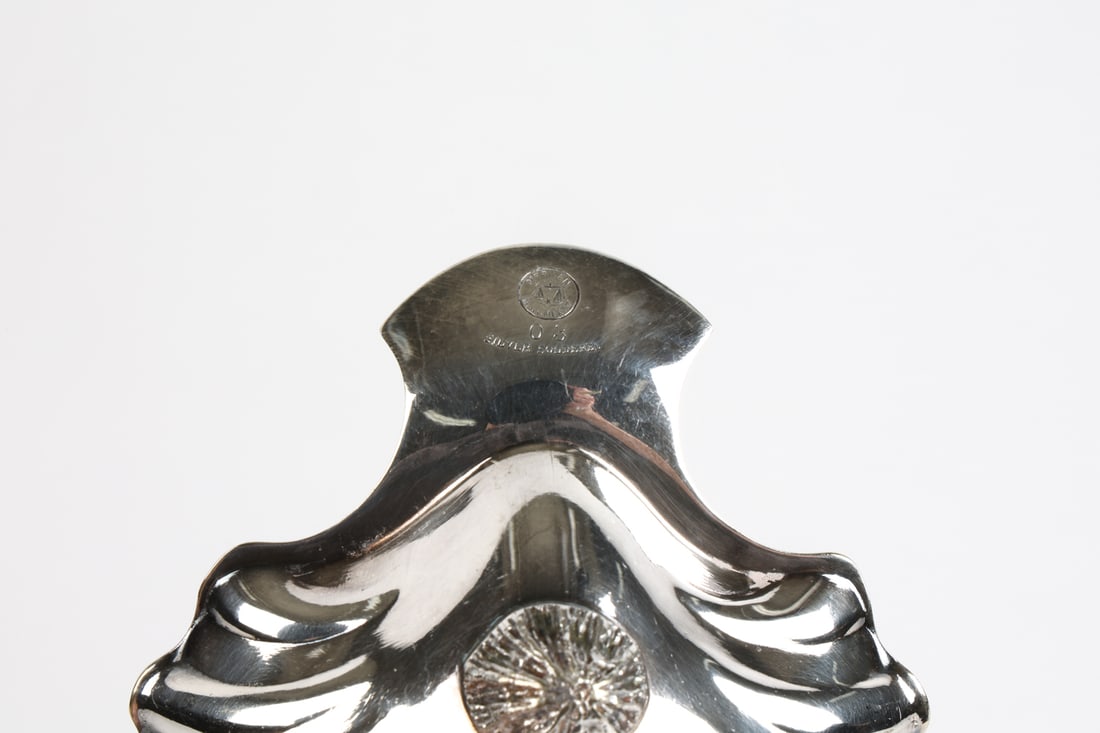 SILVER PLATE SHELL DISH GROUPING - 7