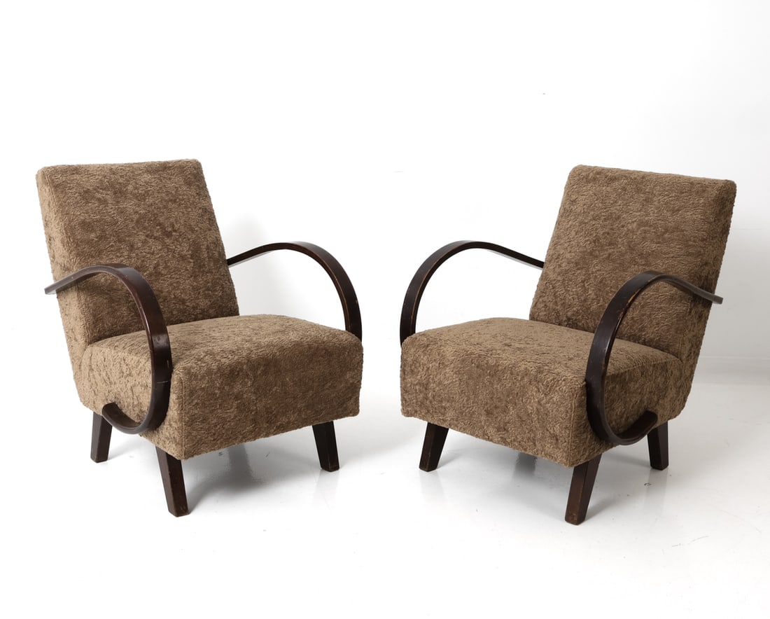 PAIR JINDRICH HALABALA FOR UP ZAVODY LOUNGE CHAIRS (1 of 1)