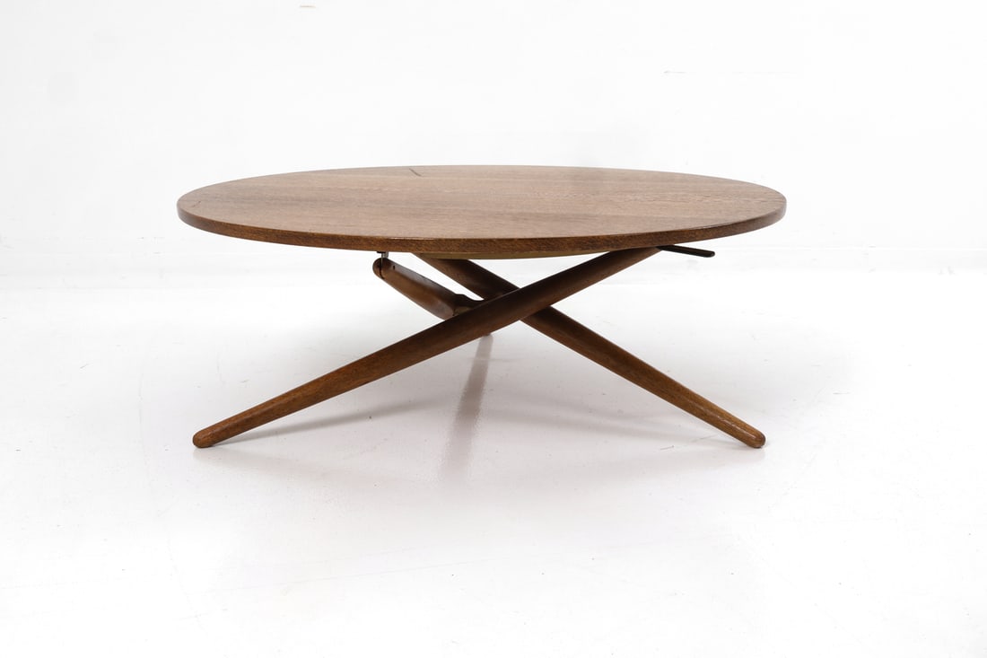 JURG BALLY ESS. TEE. TISCH T-6500 ADJUSTABLE TABLE (1 of 1)