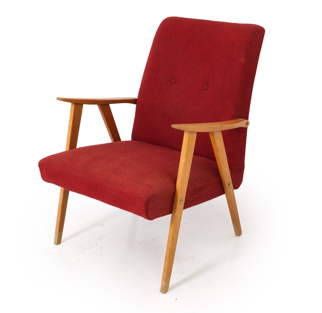 STYLE OF ASKO FINNISH LOUNGE CHAIR C. 1960S: Armchair in beech frame and red upholstered cushions with button-tufted backrest. Finland, circa 1960s. Dimensions: H 31" x W 23.75" x D 29" x Sh 15" Condition: Wear consistent with age and use,