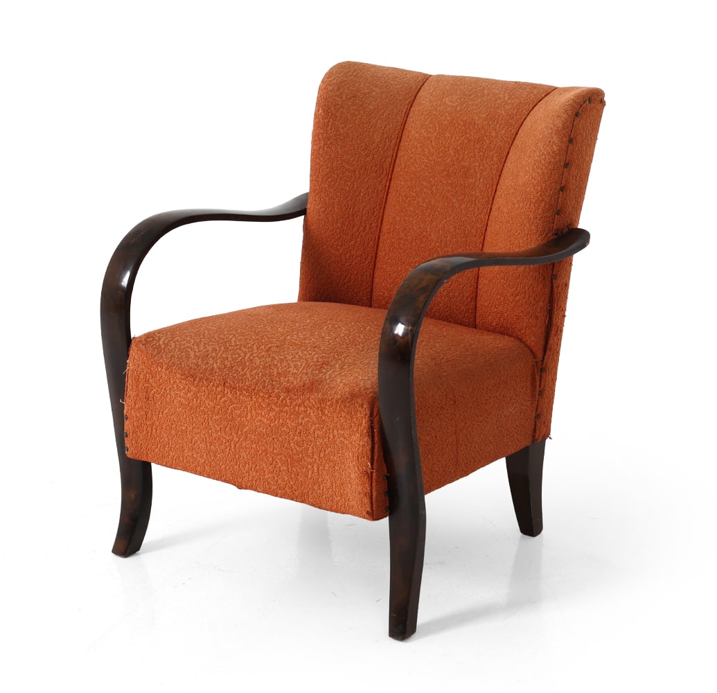 ART DECO STYLE SCANDINAVIAN LOUNGE CHAIR: Stained bentwood beech legs and armrests. Circa 1930's. Dimensions: H 31.5" x W 25.25" x D 29" x Sh 15.5" Condition: Rubs, scuffs to armrest and legs, sun-fading to backrest. Wear consistent with age