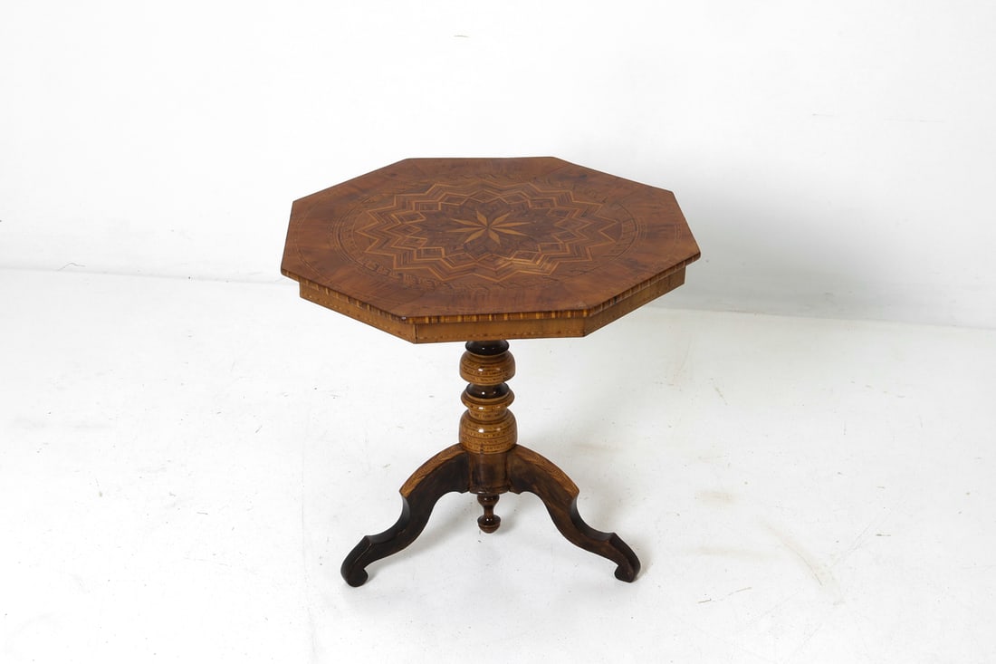 GERMAN BIEDERMEIER WALNUT SIDE TABLE - 4